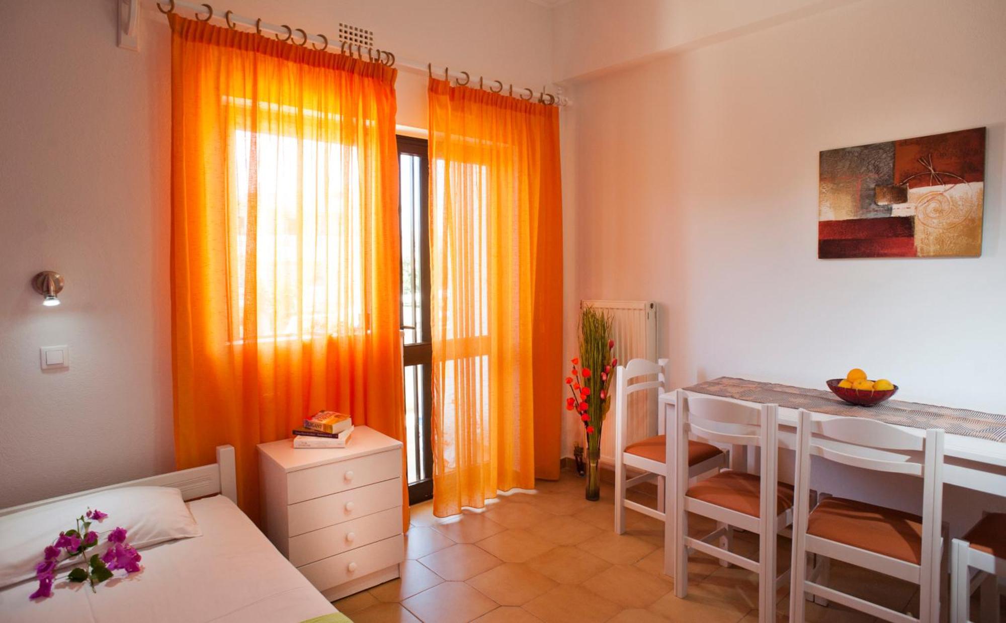 Nikolas Suites Kato Daratso Kamer foto