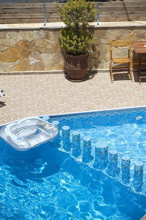 Nikolas Suites Kato Daratso Buitenkant foto