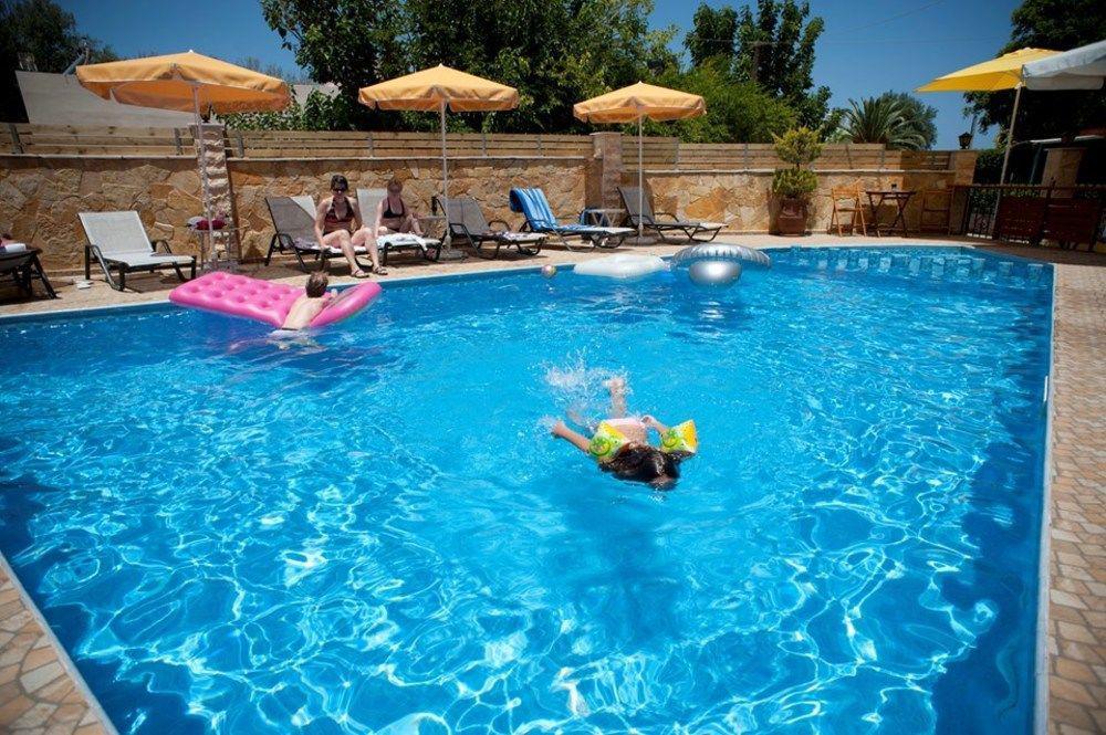 Nikolas Suites Kato Daratso Buitenkant foto